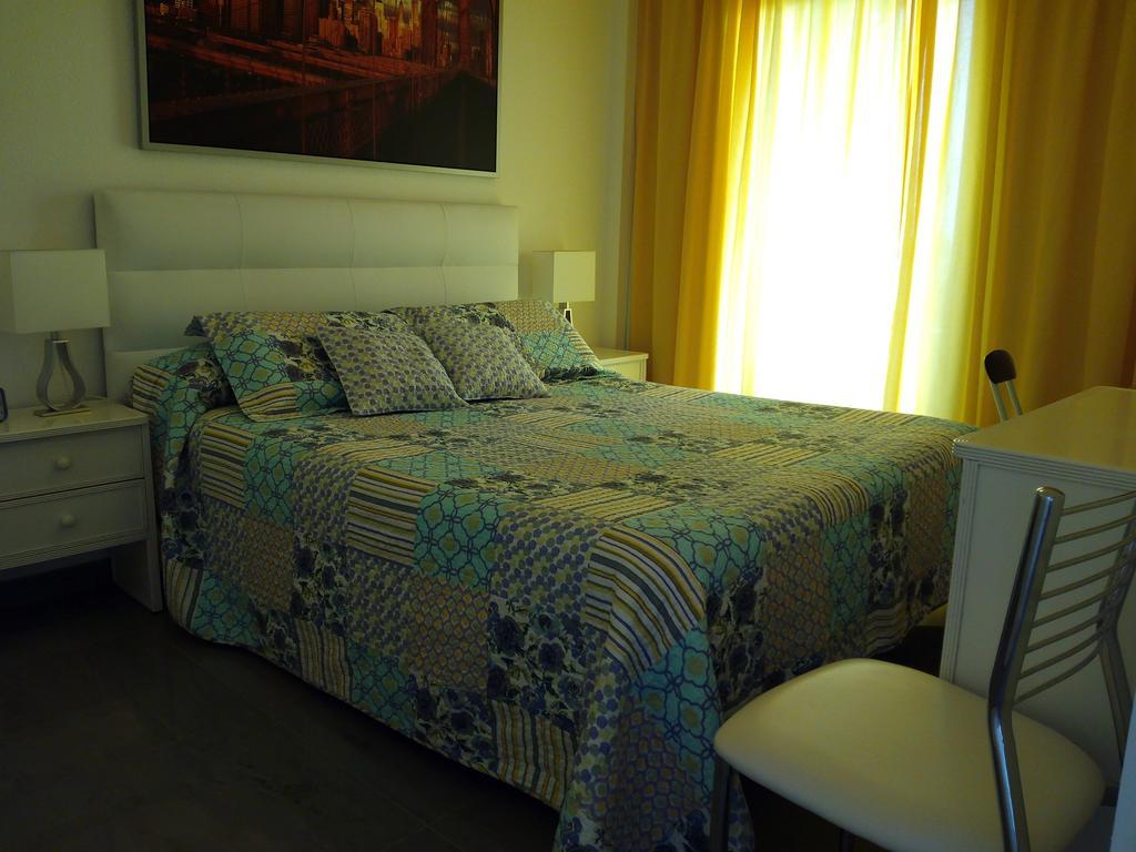 Apartamentos Los Aguacates Плая дел Инглес Екстериор снимка