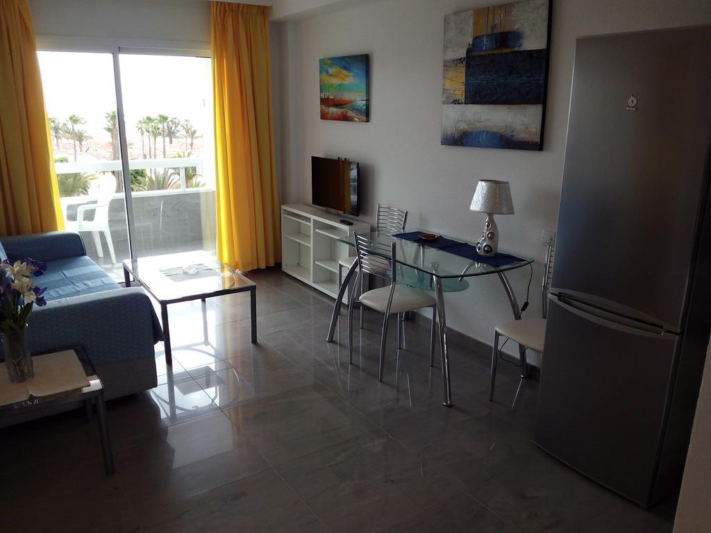 Apartamentos Los Aguacates Плая дел Инглес Екстериор снимка