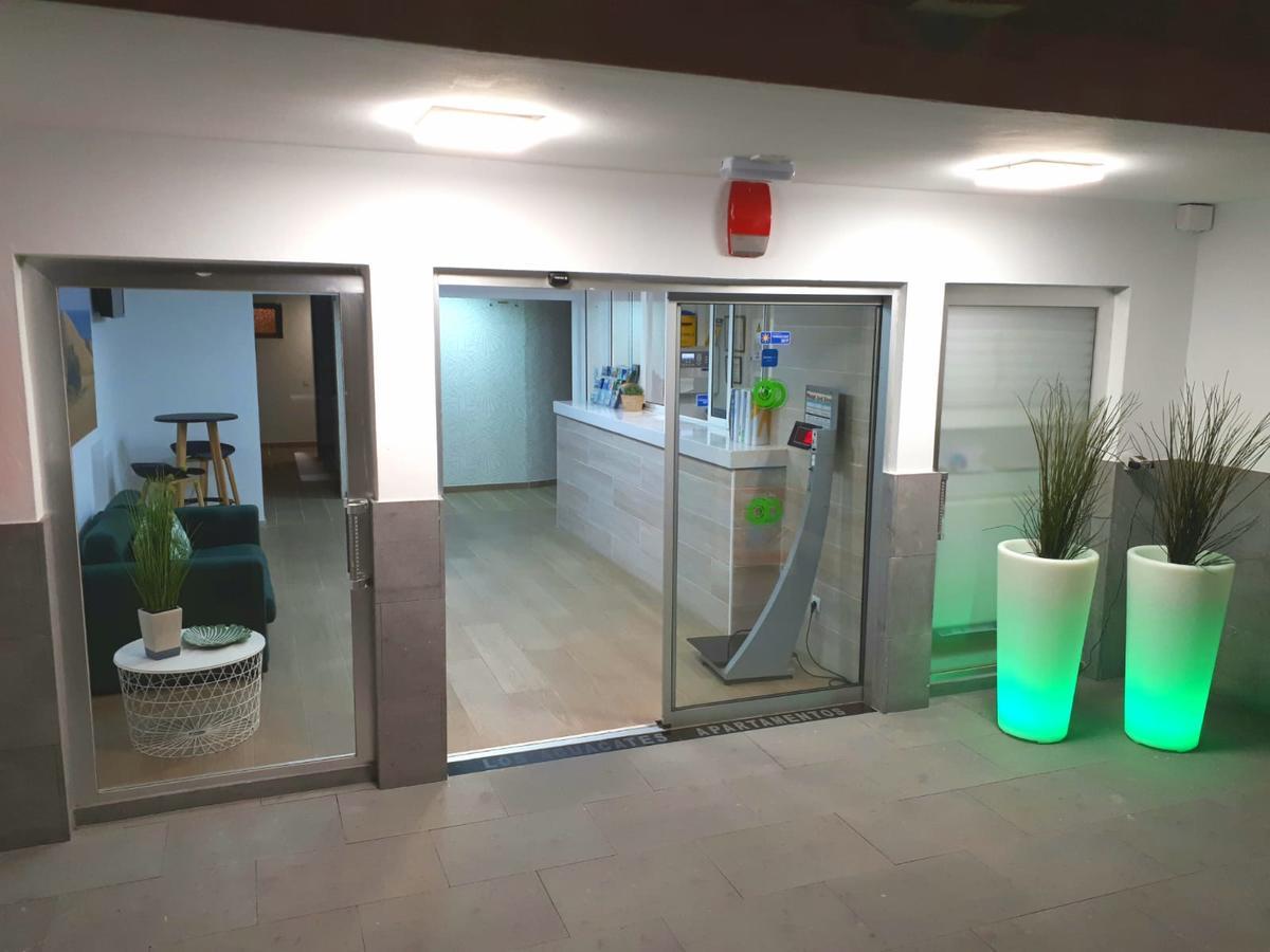 Apartamentos Los Aguacates Плая дел Инглес Екстериор снимка